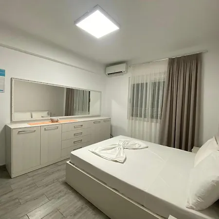 Enles Apartment Durres