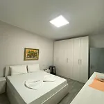 Enles Apartment