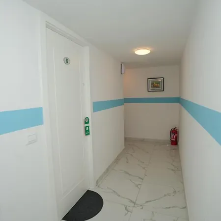 Hotel Enles Durrës