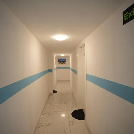 Enles Hotel