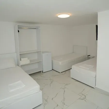 Enles Hotel *