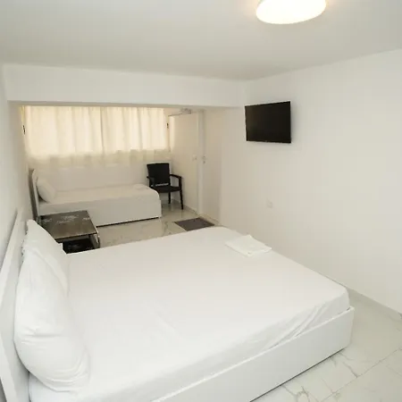 Enles Hotel *
